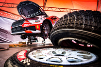 “MRF Tyres” kļūst par Latvijas rallija čempionāta riepu piegādātāju